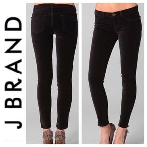 ➡️J Brand Black Velvet Legging Size 28